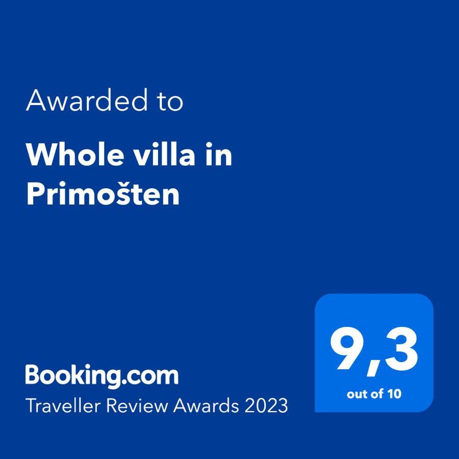 Whole villa in Primošten Esterno foto